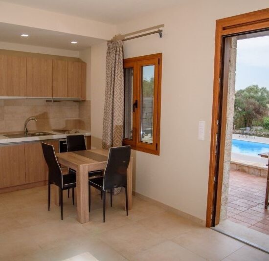 zefiros luxury sivota letovanje