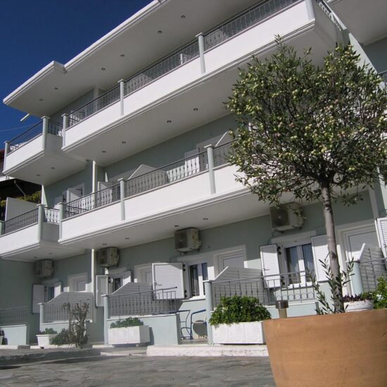 vila alexis parga, parga letovanje, parga apartmani, parga smestaj, parga smestaj valtos plaza