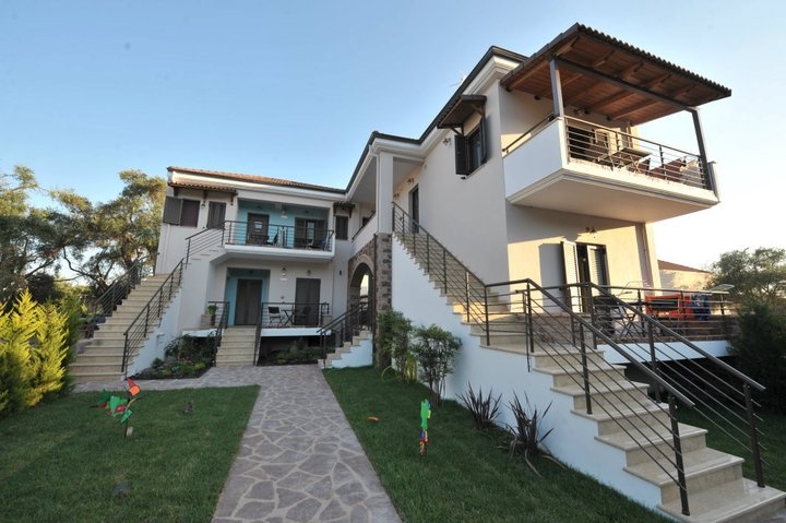 vila armoniades sivota, sivota letovanje, sivota smestaj, sivota apartmani