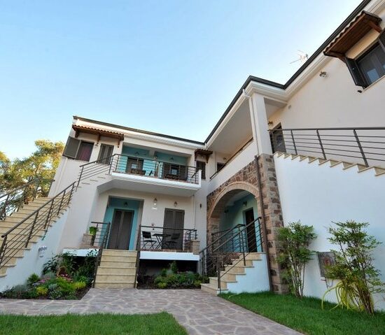 vila armoniades sivota, sivota letovanje, sivota smestaj, sivota apartmani