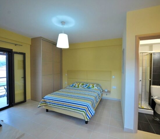 vila armoniades sivota, sivota letovanje, sivota smestaj, sivota apartmani