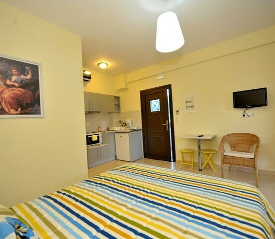 vila armoniades sivota, sivota letovanje, sivota smestaj, sivota apartmani