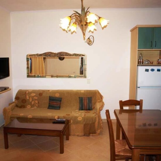 magnolia sivota letovanje grcka