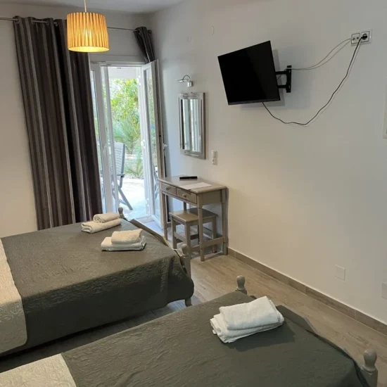 vila papas parga, parga letovanje, parga smestaj, parga apartmani