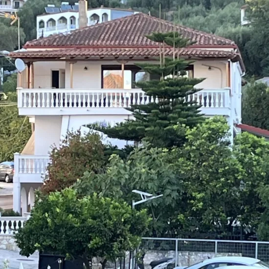 vila papas parga, parga letovanje, parga smestaj, parga apartmani