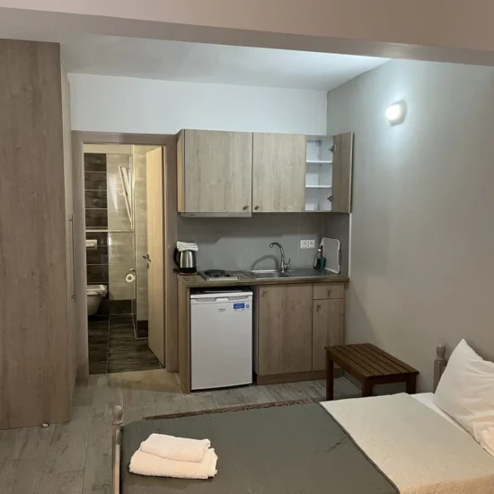 vila papas parga, parga letovanje, parga smestaj, parga apartmani