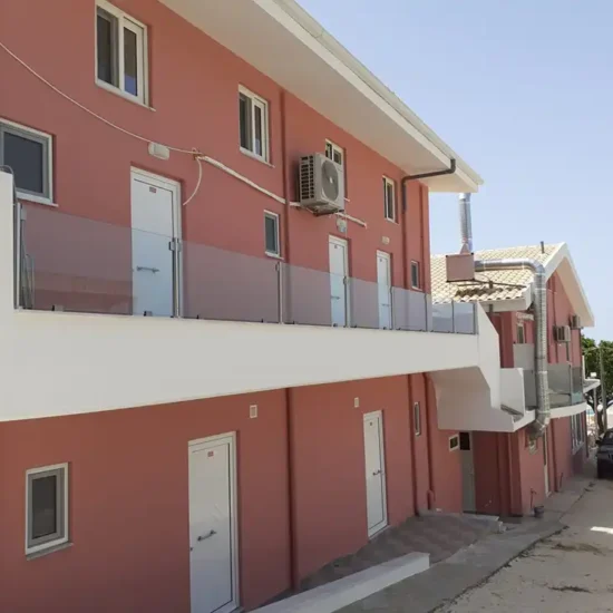 Vila Siragast vrahos, vrahos smestaj, vrahos apartmani, vrahos vile na plazi, vrahos apartmani na plazi